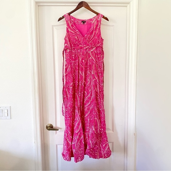 Talbots Dresses & Skirts - Talbots • Pink Paisley Print Maxi Dress With a Tiered Skirt and Tie Waist Sz 6